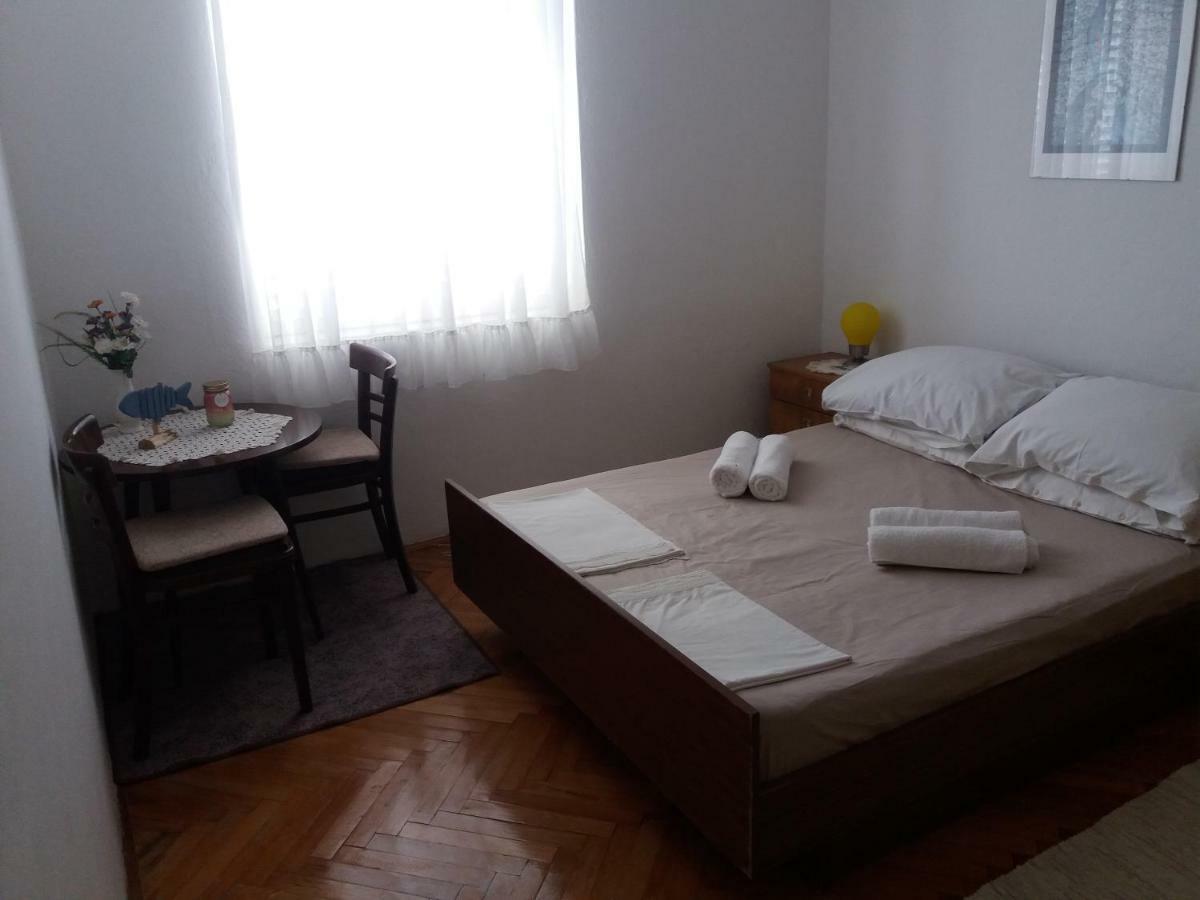 Apartman Nona Povljana Eksteriør bilde