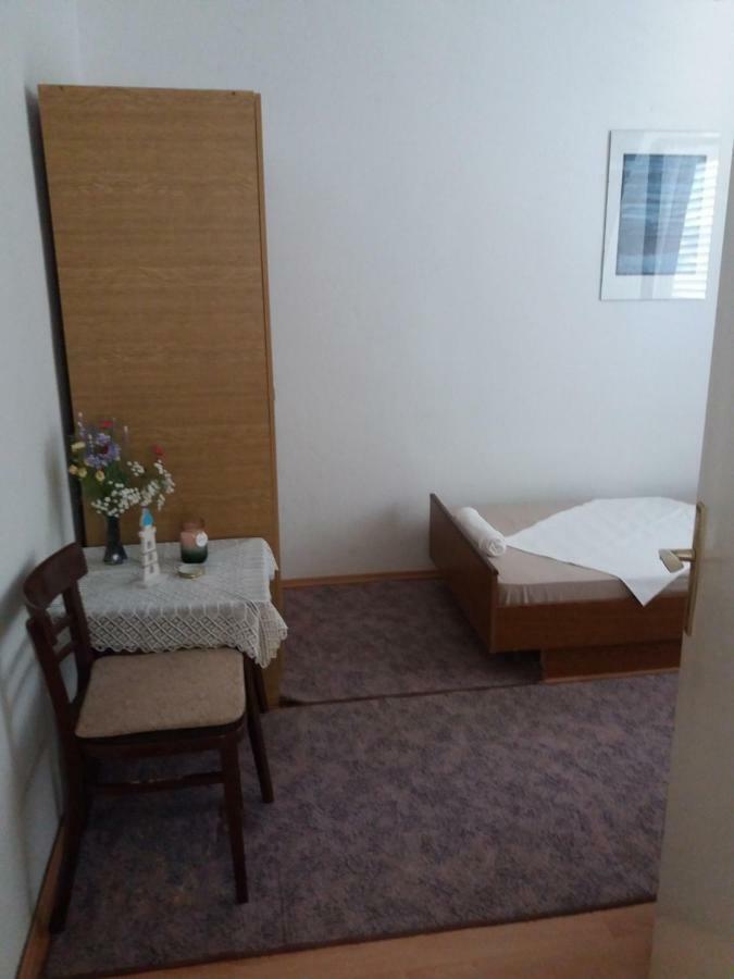 Apartman Nona Povljana Eksteriør bilde